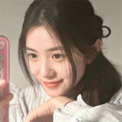 港口的灯光